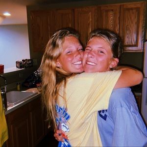 Meet your Posher, Lindsey